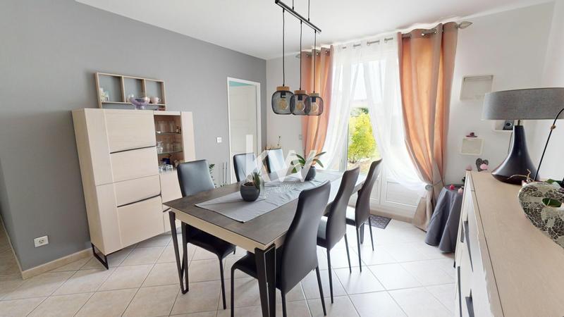 Maison - 142 m² - 6 pièces