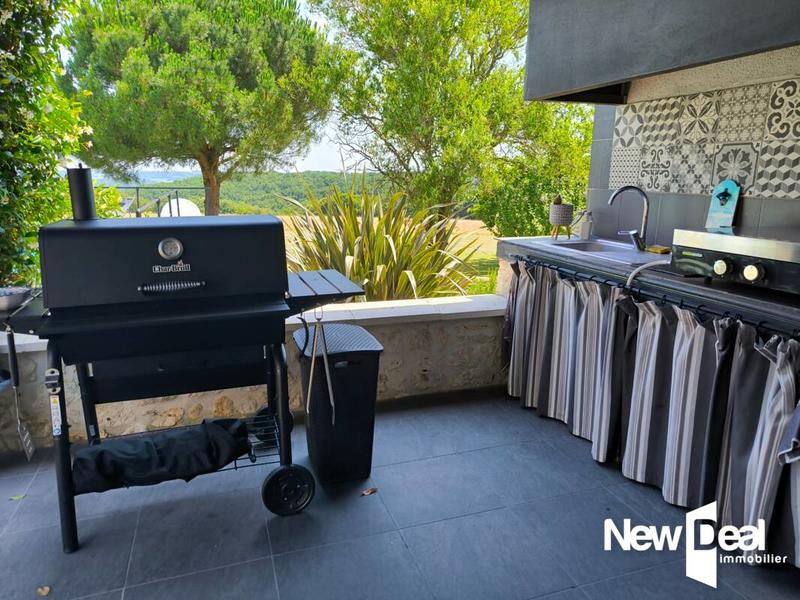 Villa - 171 m² - 6 pièces