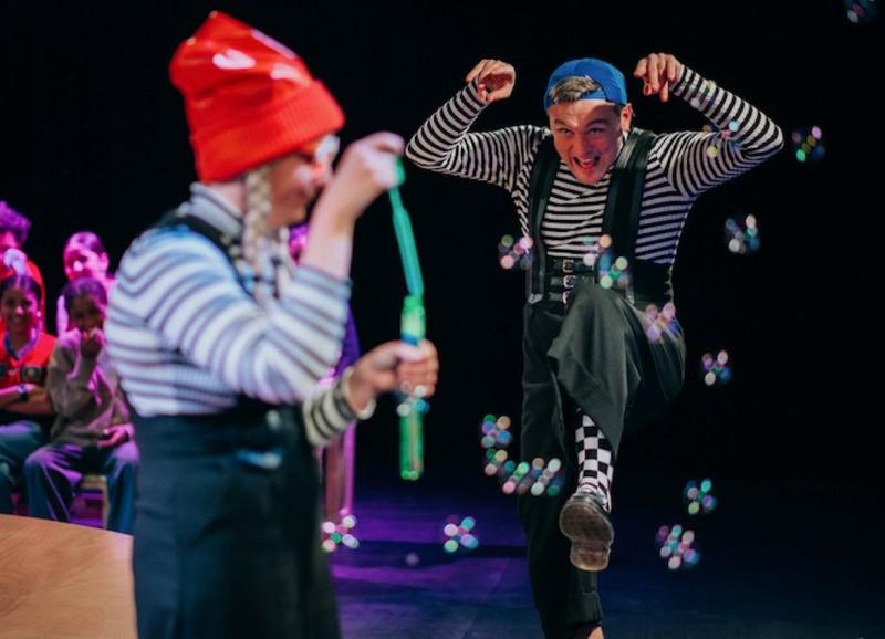 Spectacle à Figeac : et toi, comment tu te débrouilles ?