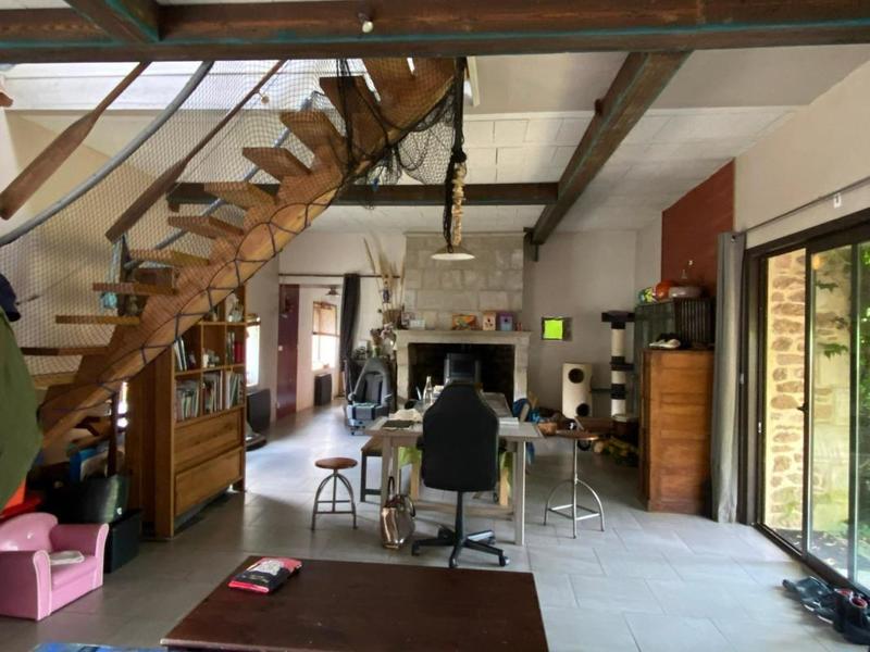 Maison - 165 m² - 6 pièces