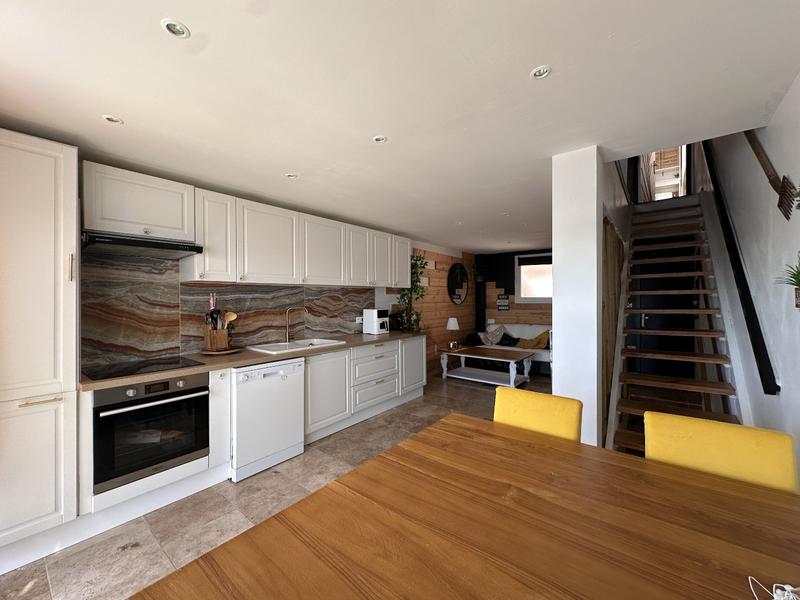 Maison - 76 m² - 3 pièces