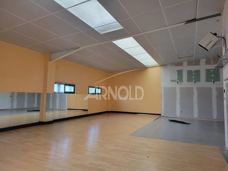 Bureau - 300 m² - 4 pièces