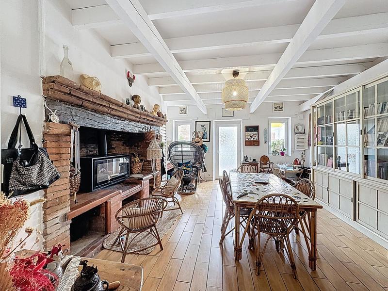 Maison - 79 m² - 5 pièces