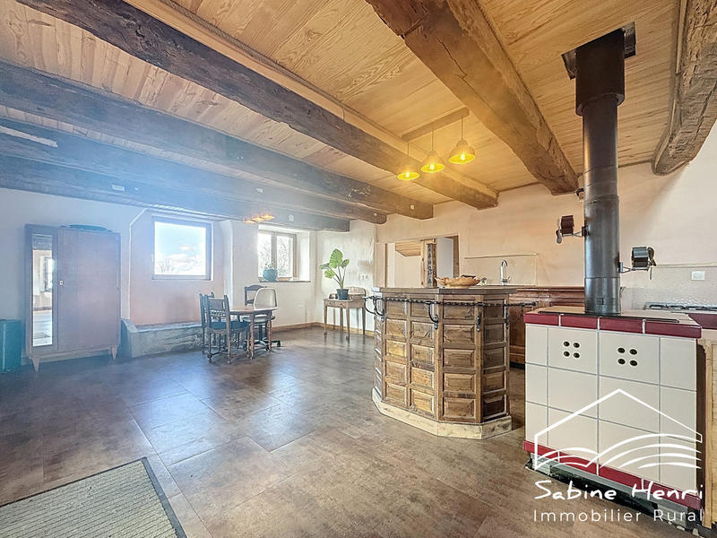 Maison ancienne - 111 m² - 3 pièces