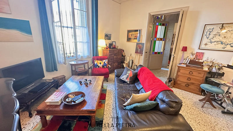 Maison de village - 240 m² - 6 pièces