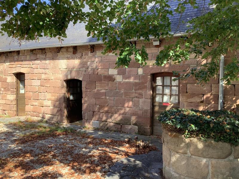 Maison - 732 m² - 23 pièces