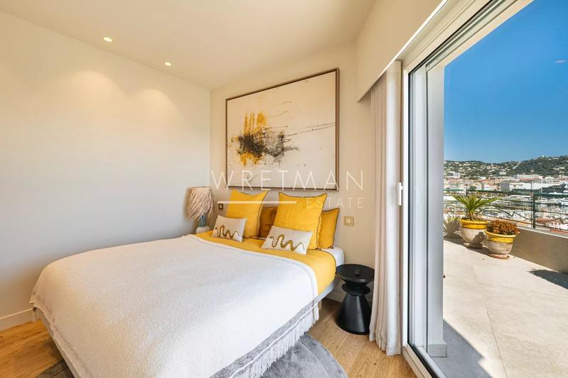 Appartement - 134 m² - 5 pièces