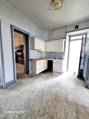 Maison de village - 250 m² - 10 pièces