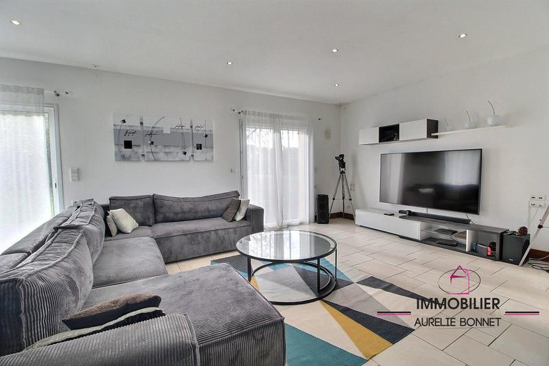 Maison contemporaine - 172 m² - 6 pièces