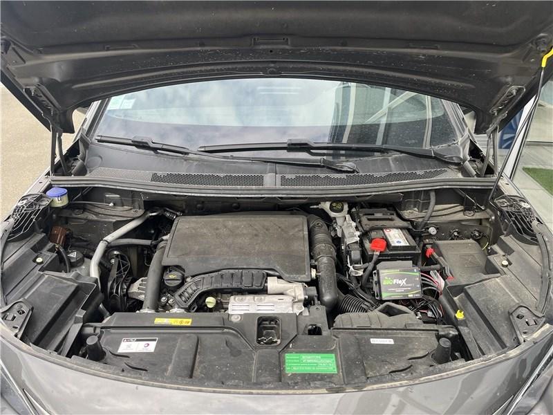 Peugeot 3008 II 1.2 Puretech 130ch s&amp;S Bvm6 Gt Line