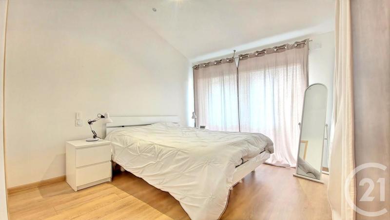 Villa - 154 m² - 6 pièces