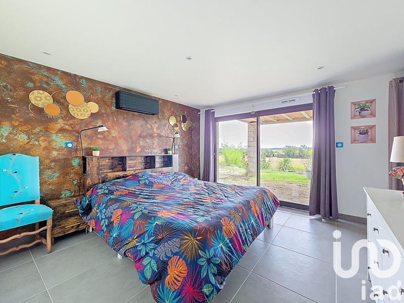 Maison - 168 m² - 8 pièces