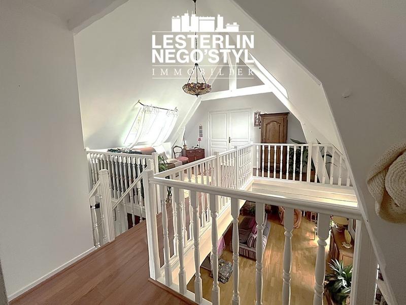 Maison - 179 m² - 4 pièces