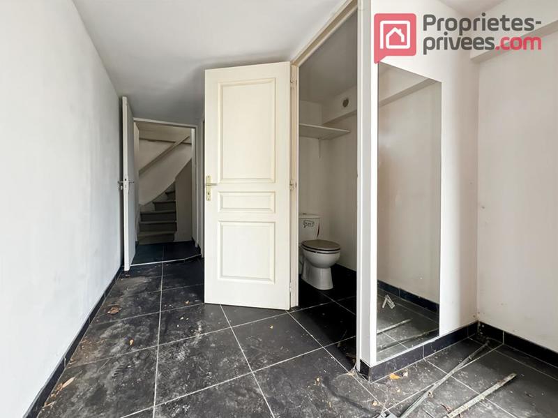 Immeuble - 300 m² - 15 pièces