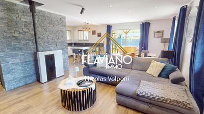 Maison - 150 m² - 5 pièces