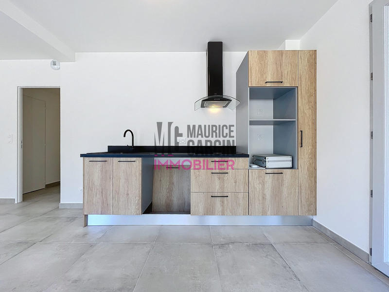 Appartement - 93 m² - 4 pièces