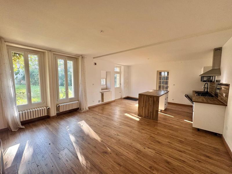 Maison de maîtres - 120 m² - 4 pièces
