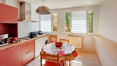 Appartement - 86 m² - 4 pièces