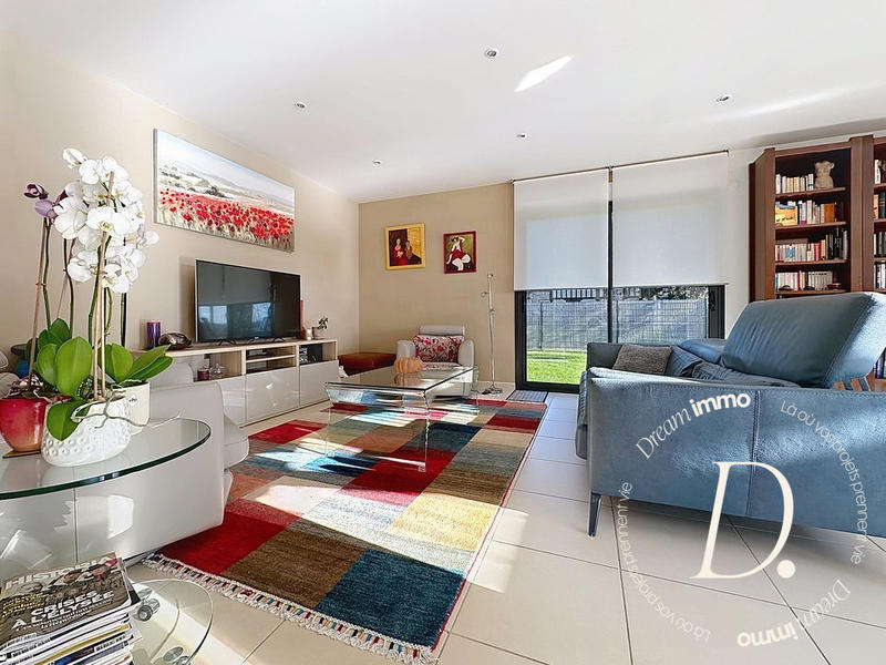 Villa - 191 m² - 8 pièces