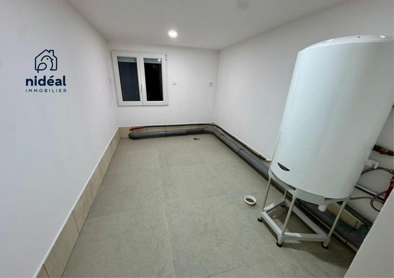 Maison - 95 m² - 6 pièces