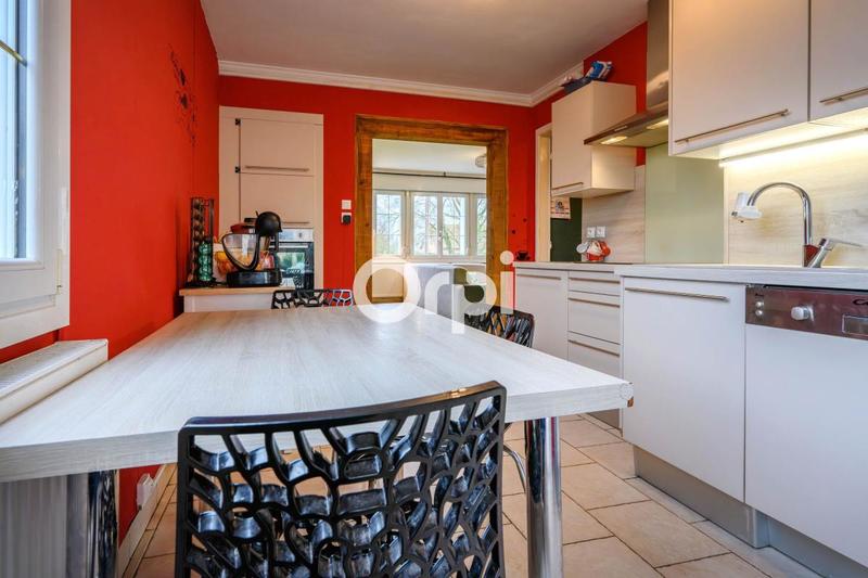 Maison - 104 m² - 5 pièces
