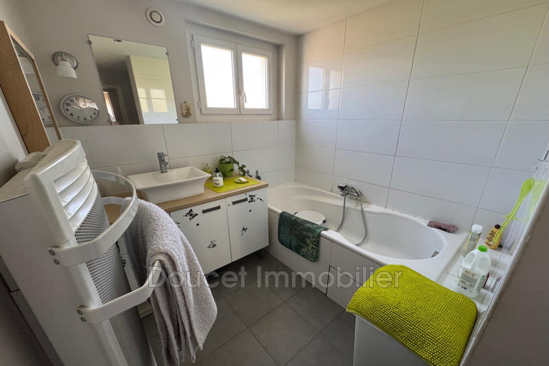 Appartement - 82 m² - 3 pièces