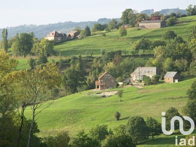 Maison - 462 m² - 10 pièces