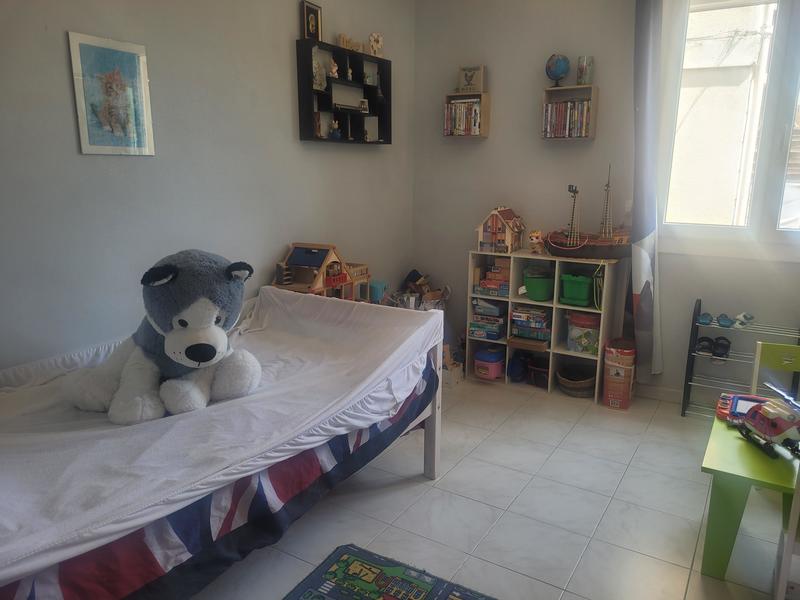 Appartement - 85 m² - 4 pièces