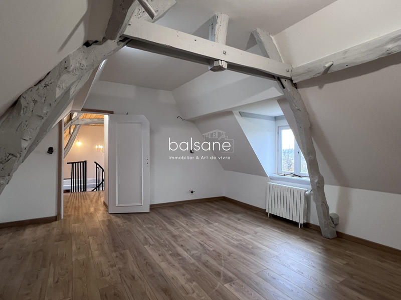 Maison - 316 m² - 10 pièces