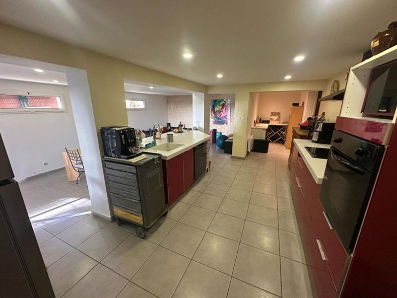 Villa - 230 m² - 8 pièces