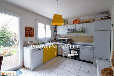 Maison - 135 m² - 6 pièces