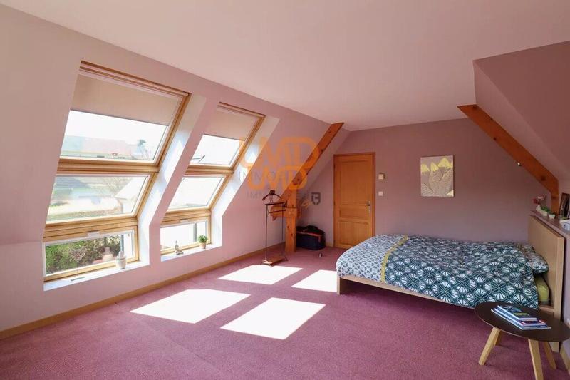 Villa - 279 m² - 7 pièces