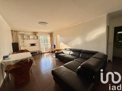 Appartement - 72 m² - 4 pièces