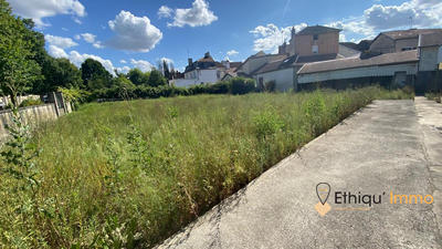 Maison - 144 m² - 2 pièces