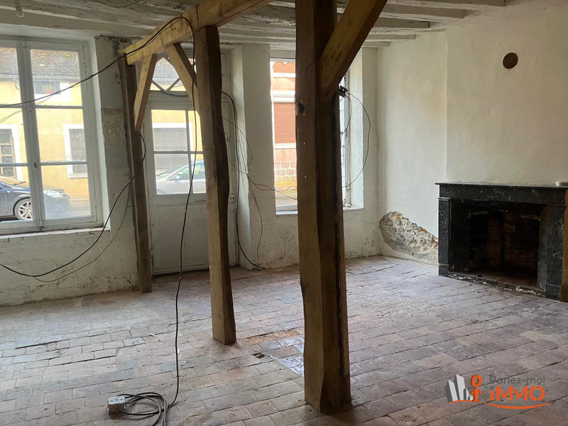 Maison - 220 m² - 9 pièces