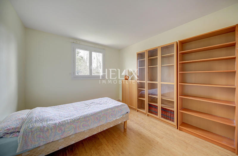 Maison - 141 m² - 7 pièces