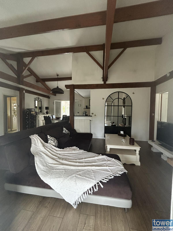 Maison - 126 m² - 5 pièces