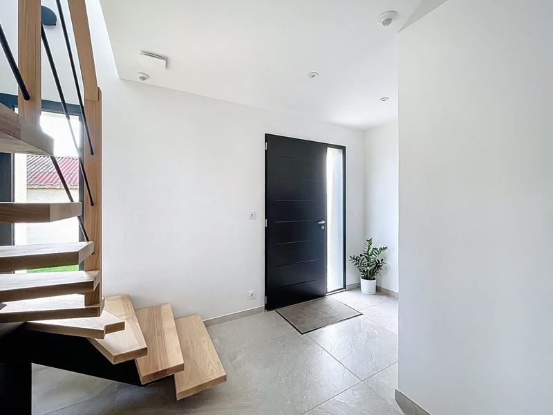 Maison - 120 m² - 4 pièces