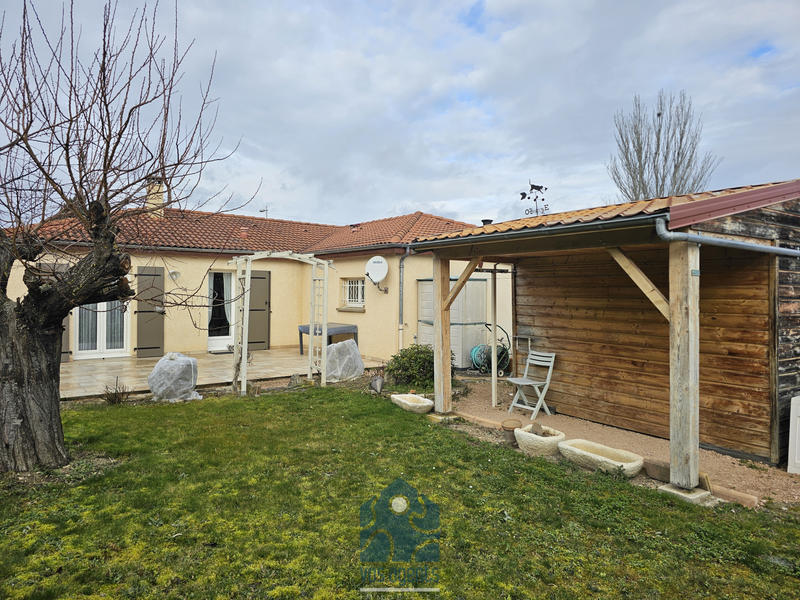 Maison - 90 m² - 4 pièces