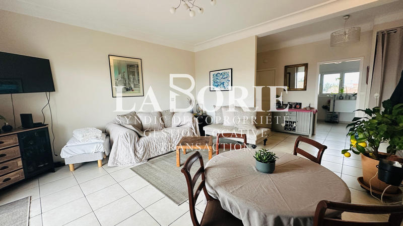 Appartement - 70 m² - 3 pièces