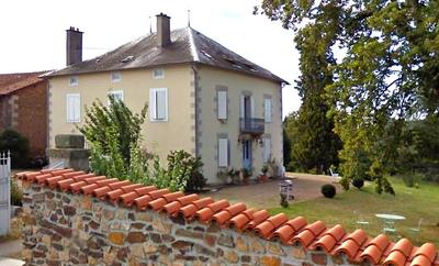 Maison - 385 m² - 16 pièces