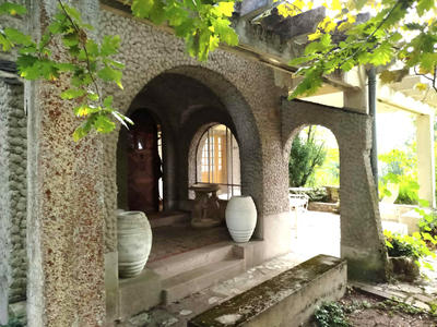 Maison - 195 m² - 13 pièces