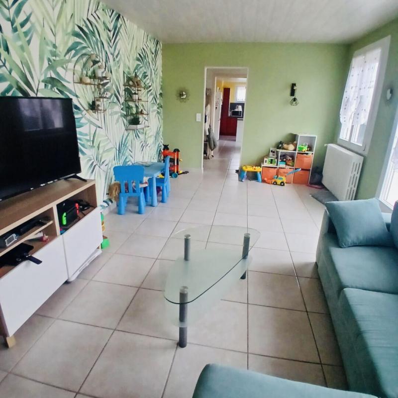 Maison - 200 m² - 8 pièces