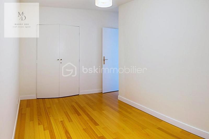 Maison de ville - 91 m² - 7 pièces