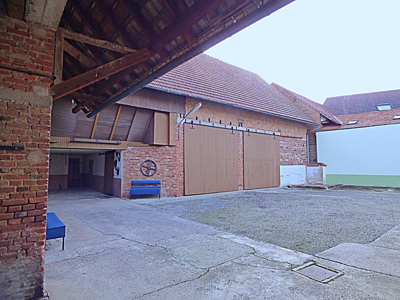 Corps de ferme - 170 m² - 7 pièces