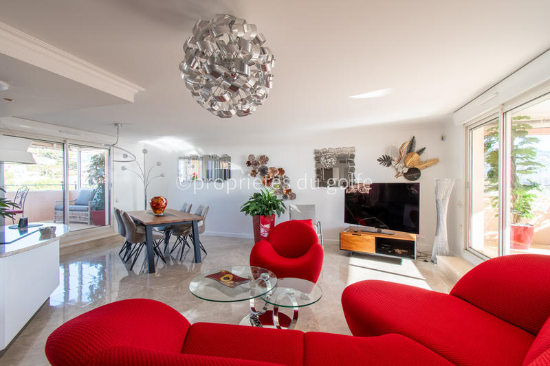 Appartement - 120 m² - 4 pièces