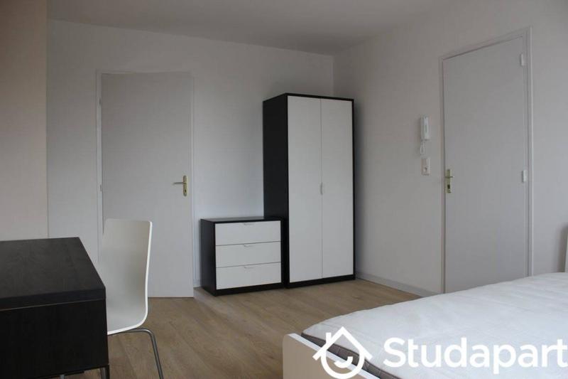 Chambre - 23 m² - 1 pièce