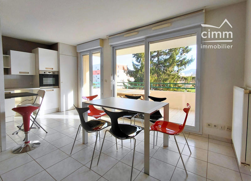 Appartement - 68 m² - 3 pièces