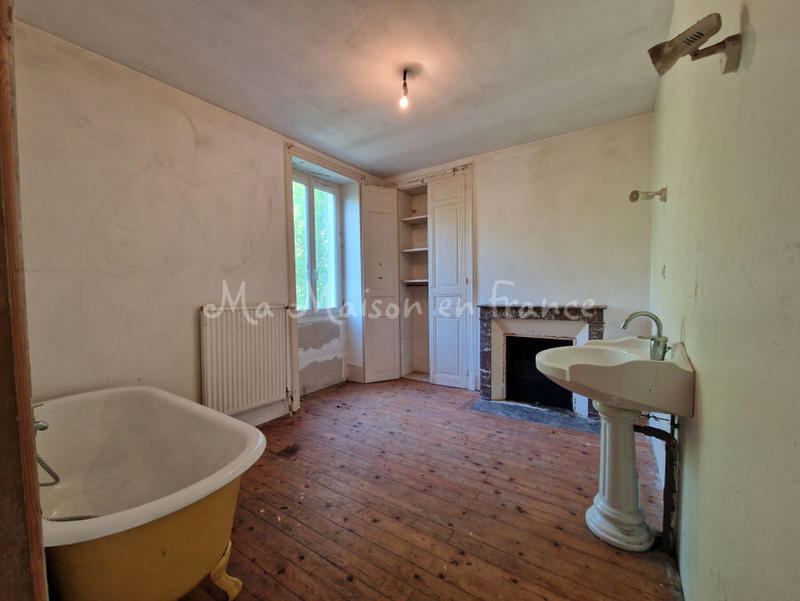 Maison de maîtres - 161 m² - 10 pièces