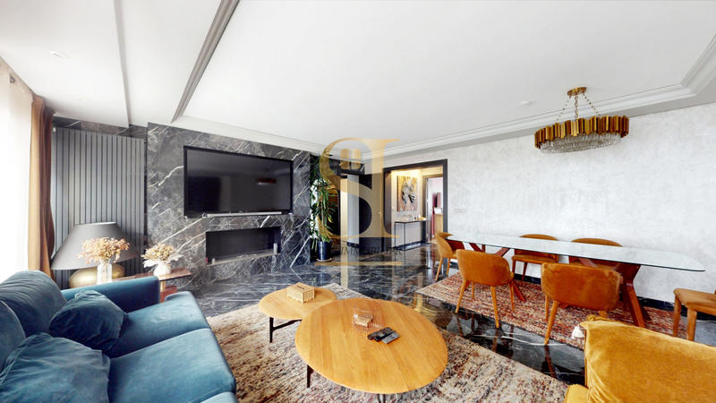 Appartement - 108 m² - 5 pièces